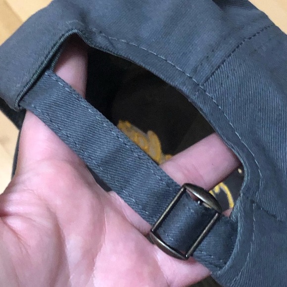 Cabela's adjustable grey hat - Picture 4 of 4